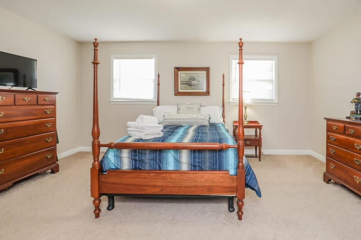 2Br Pet Friendly Home In Sneads Ferry With Parking Екстериор снимка