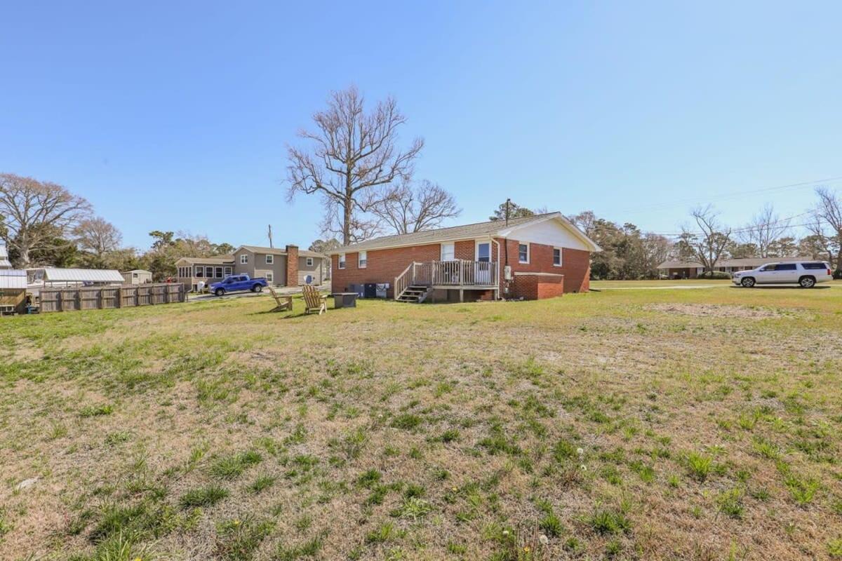2Br Pet Friendly Home In Sneads Ferry With Parking Екстериор снимка